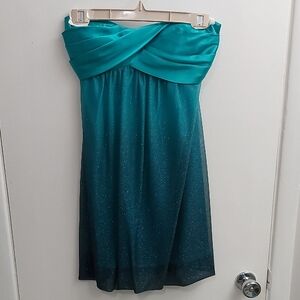 Elegant Teal Strapless Dress